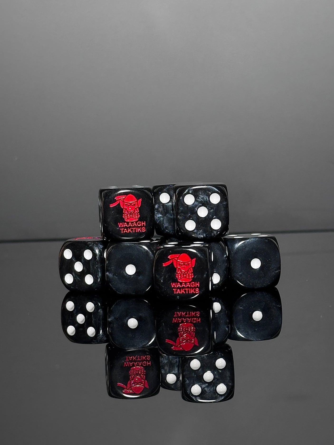 WAAAGH Taktiks Dice | Black Orc