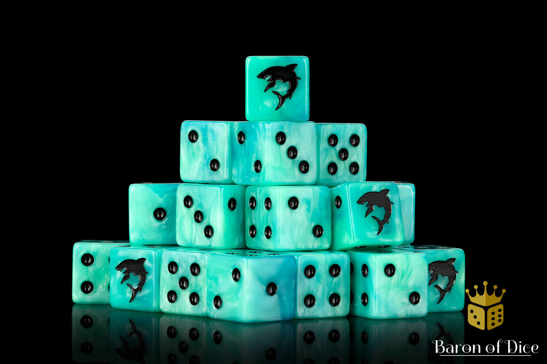Carcharodon "Great White Shark" 16mm Dice