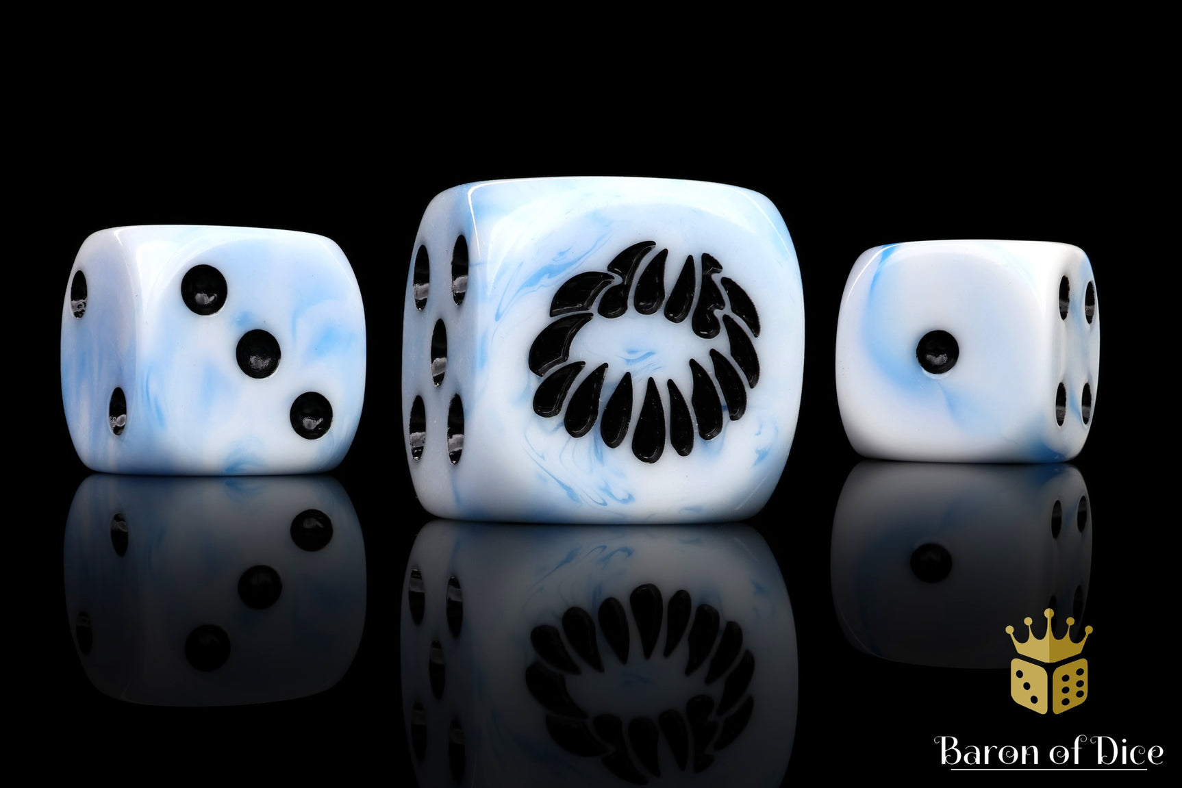 Fanged Maw Dice - White Ice