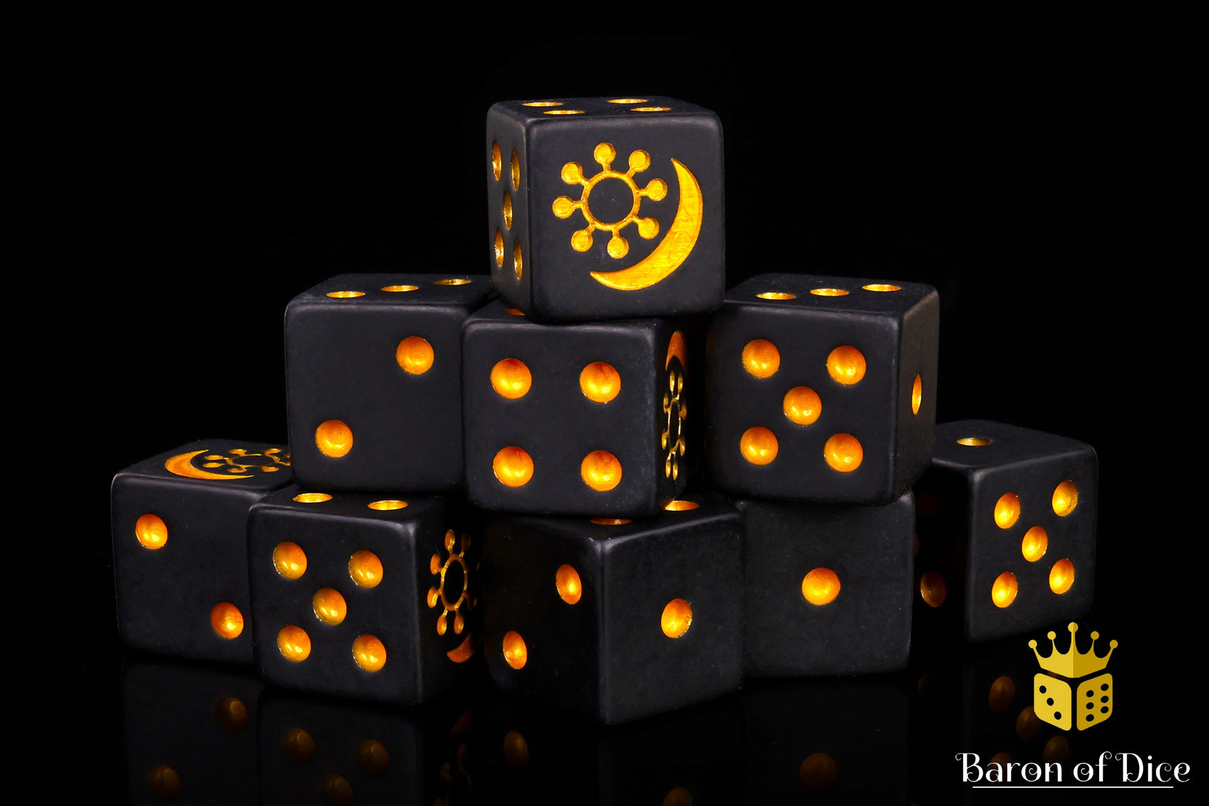 Ancient Moon Dice - Mythic Earth Official