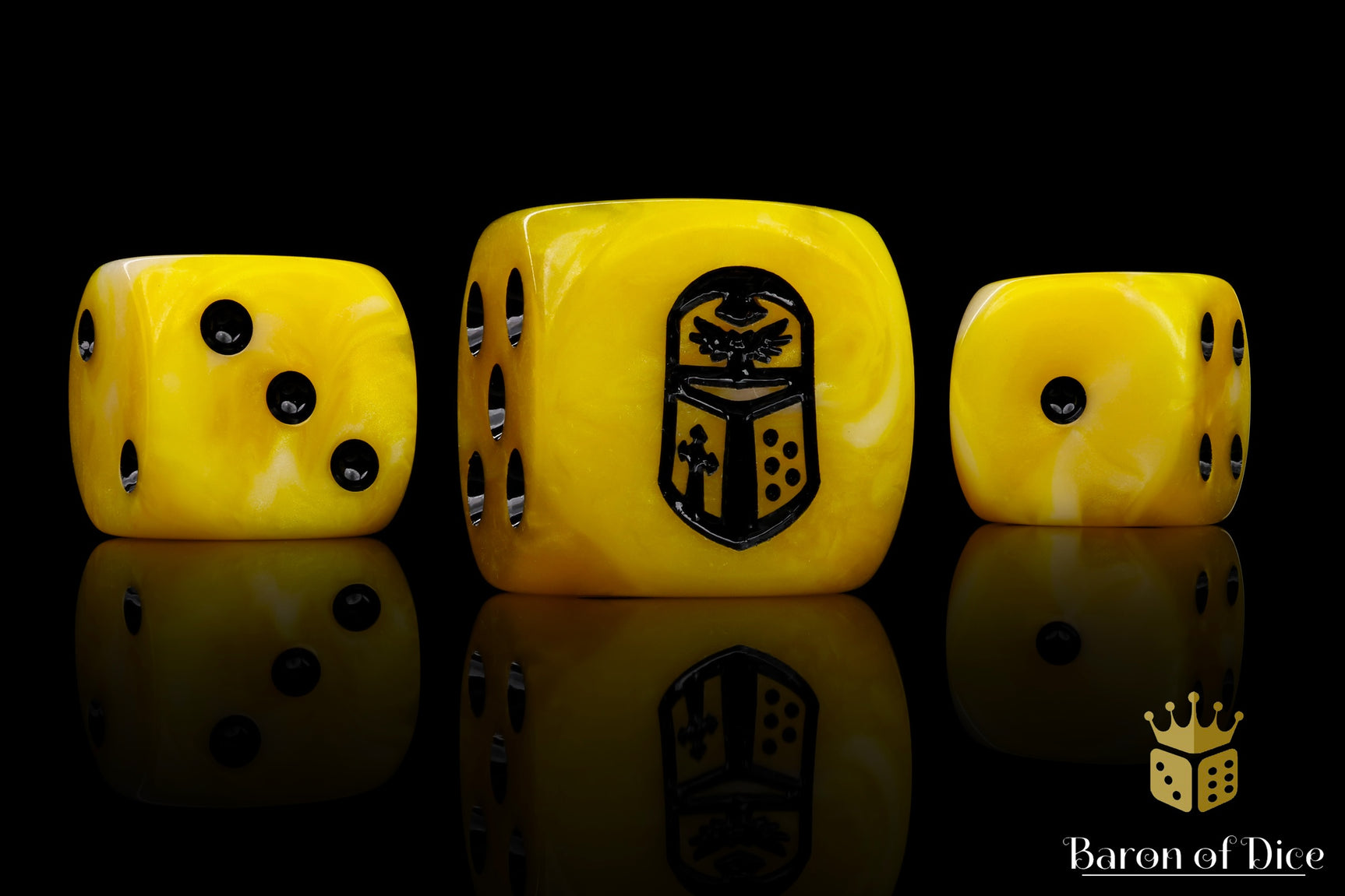 Imperial Helm, Yellow, Dice