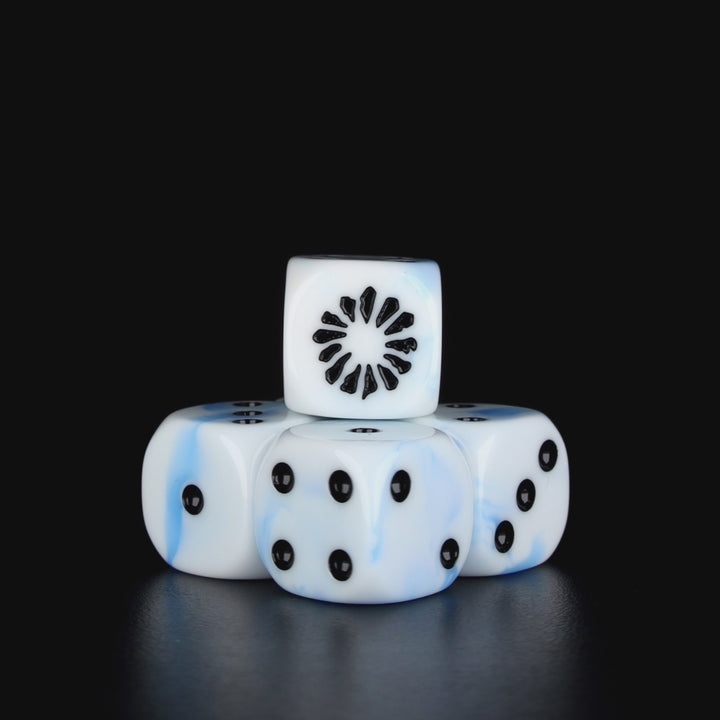 Fanged Maw, White Ice 16mm Dice