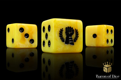 Almighty Hand 16mm Dice